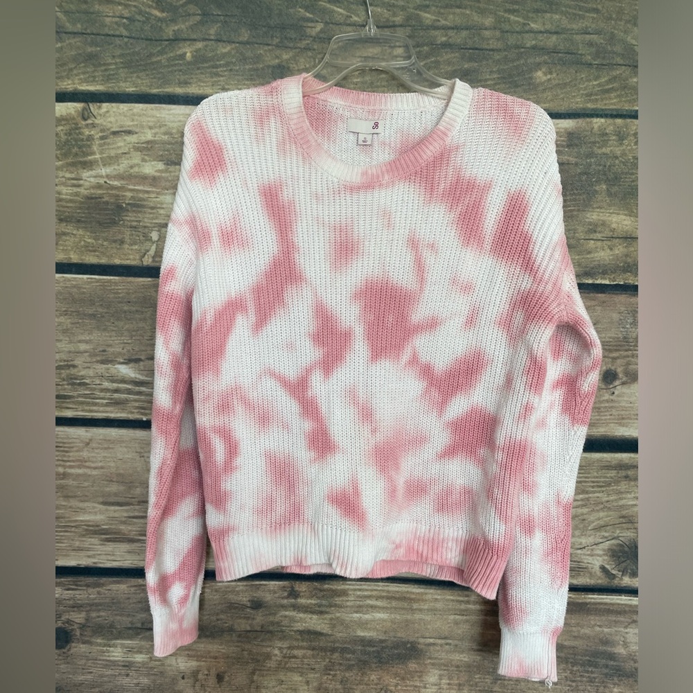 SO Knit Sweater